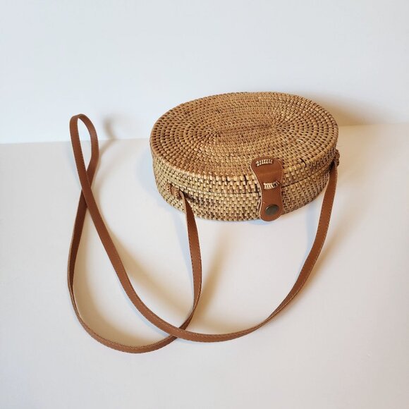 Woven Rattan Round Crossbody Bag With Leather Strap & Floral Lining - Picture 3 of 11